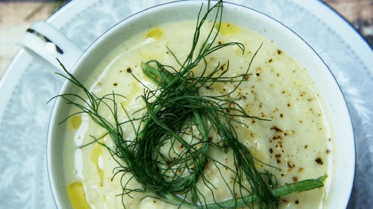 Creamed Fennel and Cauliflower Soup for Breastfeeding is a super quick and easy dinner made in the Instant Pot.
